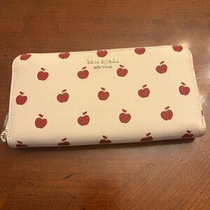 Kate Spade Continental Wallet - BRAND NEW!